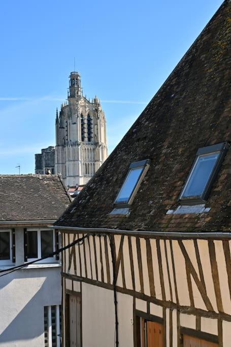 Fabuleuse Maison Entiere Centre Ville Sens Exterior photo