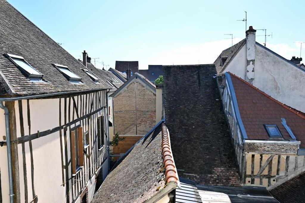 Fabuleuse Maison Entiere Centre Ville Sens Exterior photo